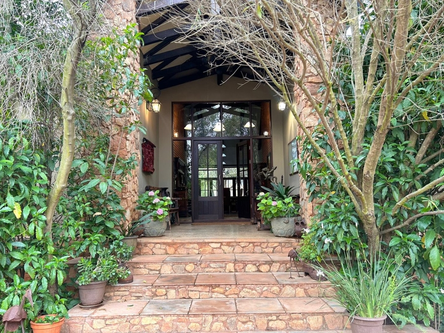 Commercial Property for Sale in Hartbeespoort Rural North West